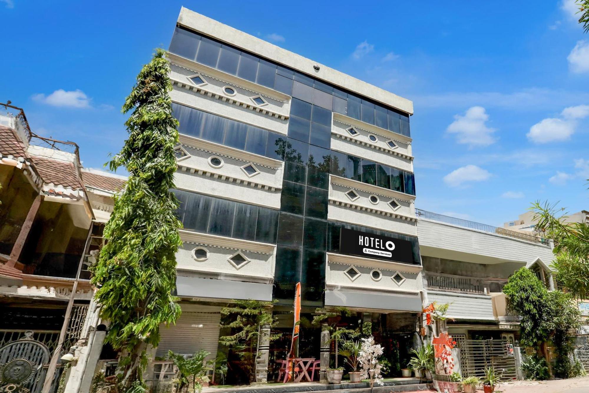 Super Hotel O Mp Nagar Near Rachna Tower Бхопал Экстерьер фото